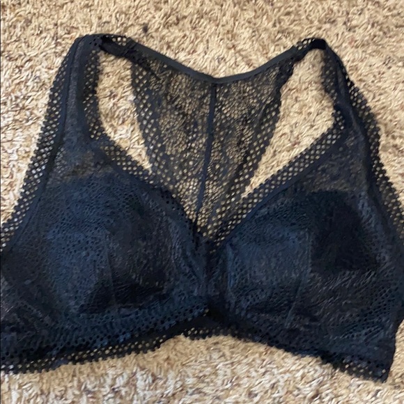 Victoria’s Secret Black Lace Racerback Bralette - Picture 1 of 2